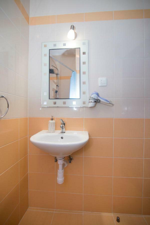 Rooms Marijana Caporice Екстер'єр фото