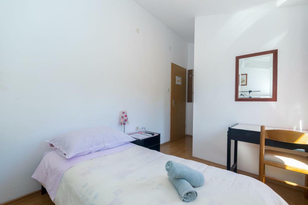 Rooms Marijana Caporice Екстер'єр фото