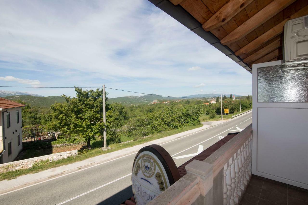 Rooms Marijana Caporice Екстер'єр фото